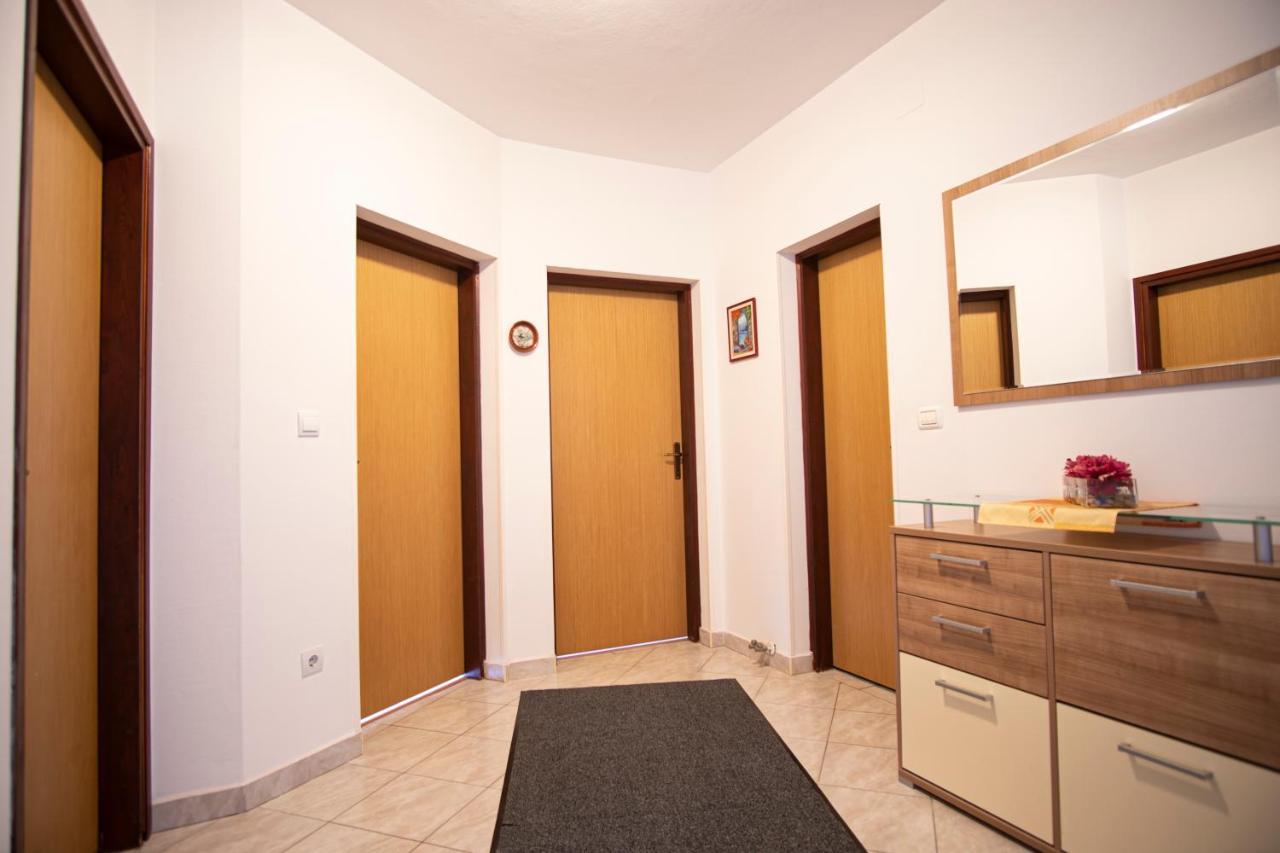 Apartman Luka Фажана Экстерьер фото
